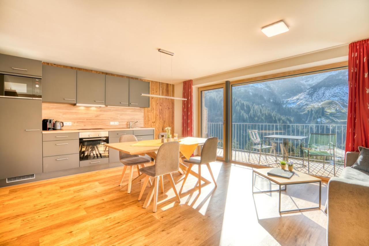 Hus23 With Wellness Lägenhet Schröcken Exteriör bild