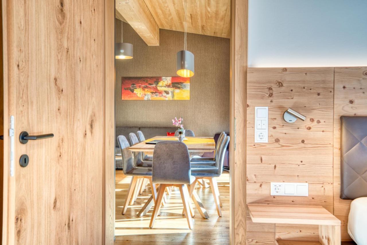 Hus23 With Wellness Lägenhet Schröcken Exteriör bild