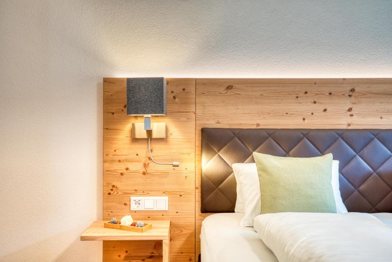 Hus23 With Wellness Lägenhet Schröcken Exteriör bild