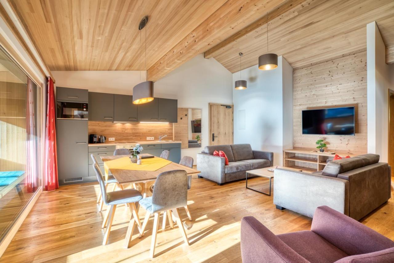 Hus23 With Wellness Lägenhet Schröcken Exteriör bild