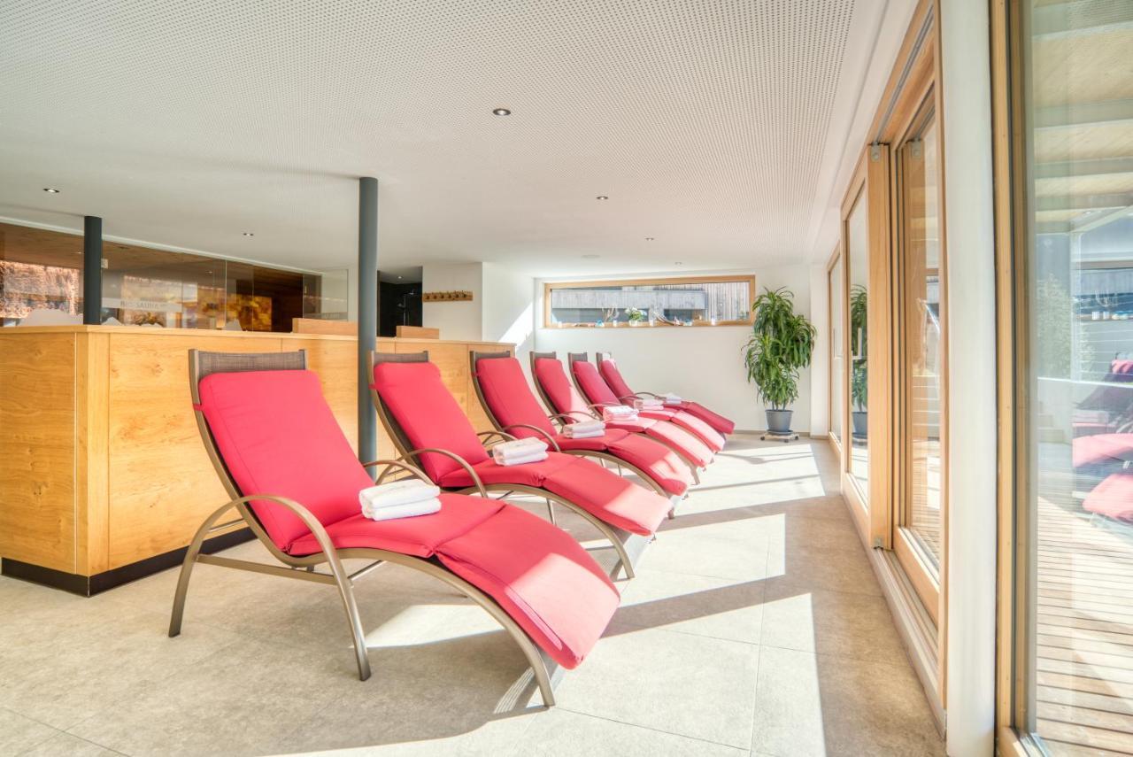 Hus23 With Wellness Lägenhet Schröcken Exteriör bild
