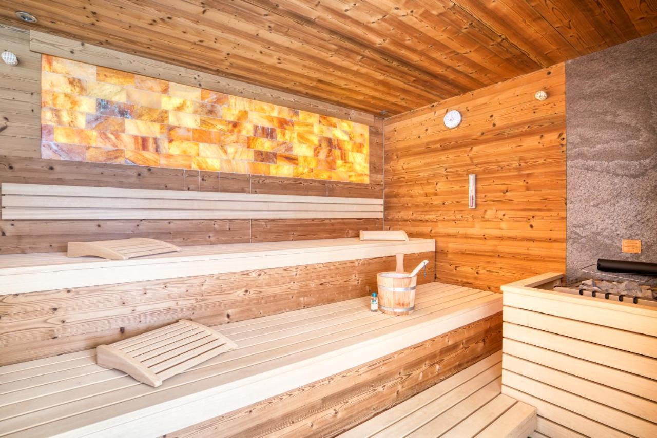 Hus23 With Wellness Lägenhet Schröcken Exteriör bild