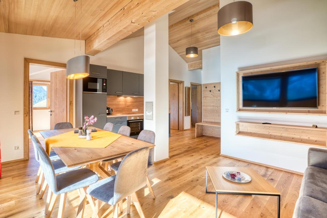 Hus23 With Wellness Lägenhet Schröcken Exteriör bild