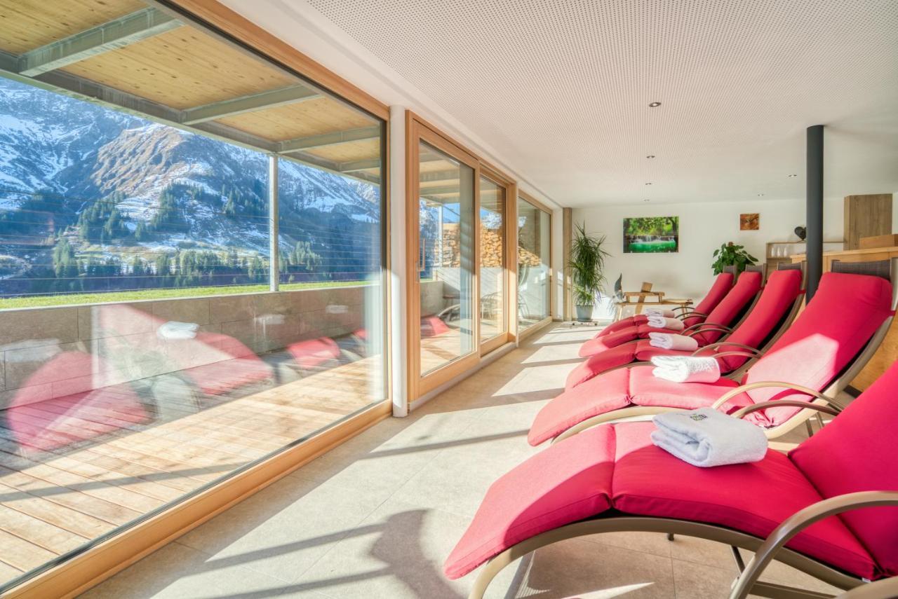 Hus23 With Wellness Lägenhet Schröcken Exteriör bild