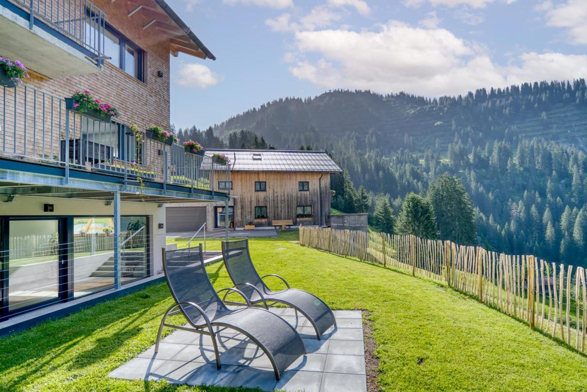 Hus23 With Wellness Lägenhet Schröcken Exteriör bild